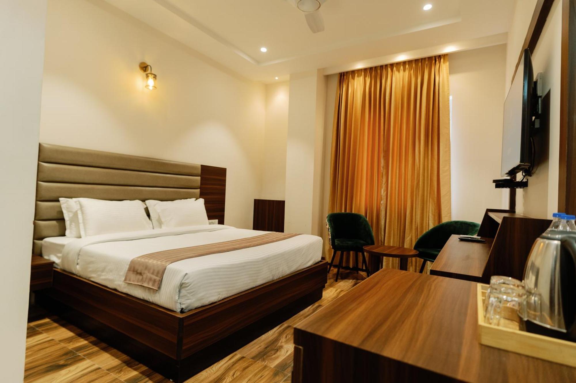לודהיאנה Grand Heritage Hotel & Resort מראה חיצוני תמונה